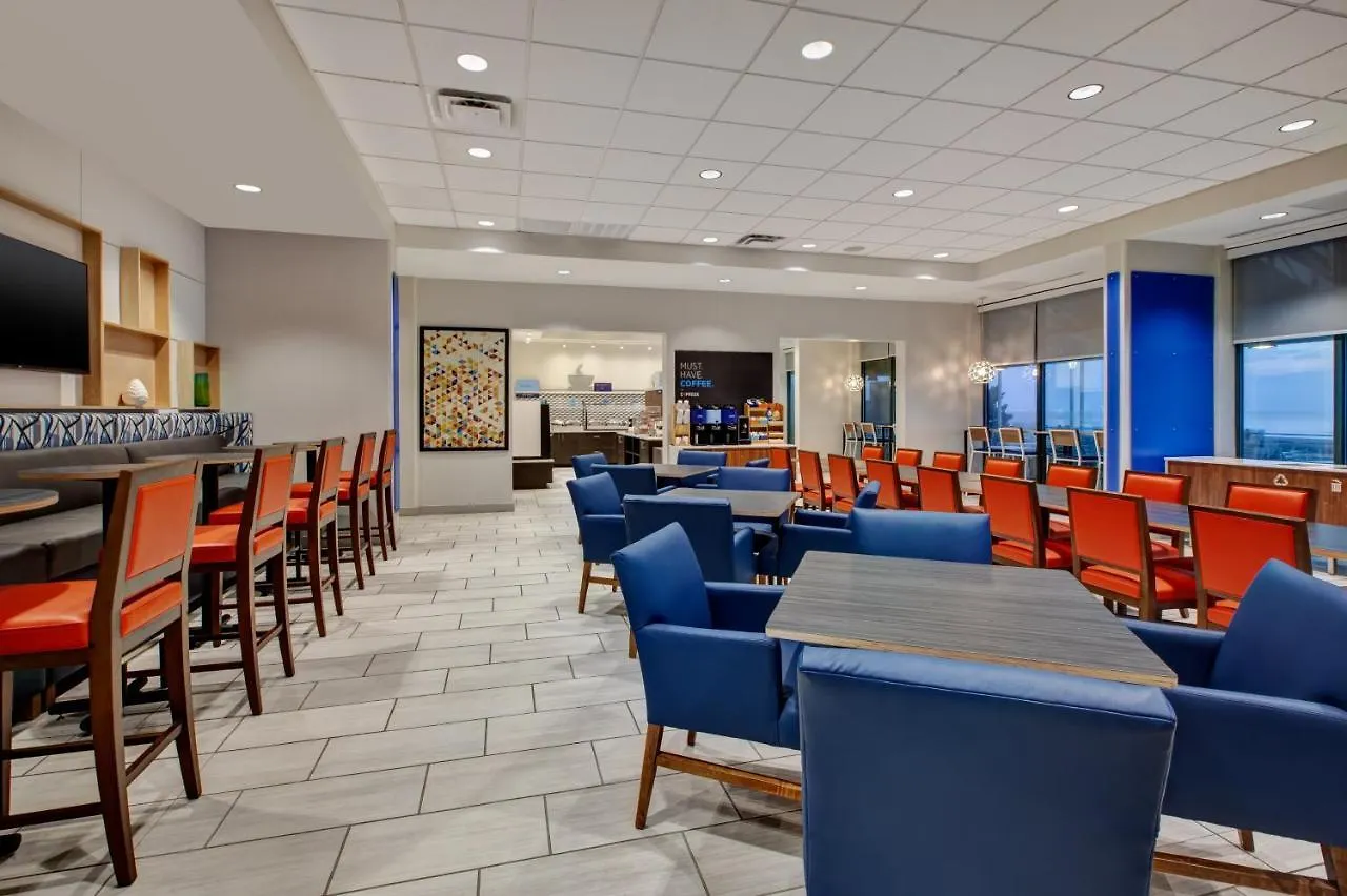 Holiday Inn Express & Suites Va Beach Oceanfront By Ihg Virginia Beach United States