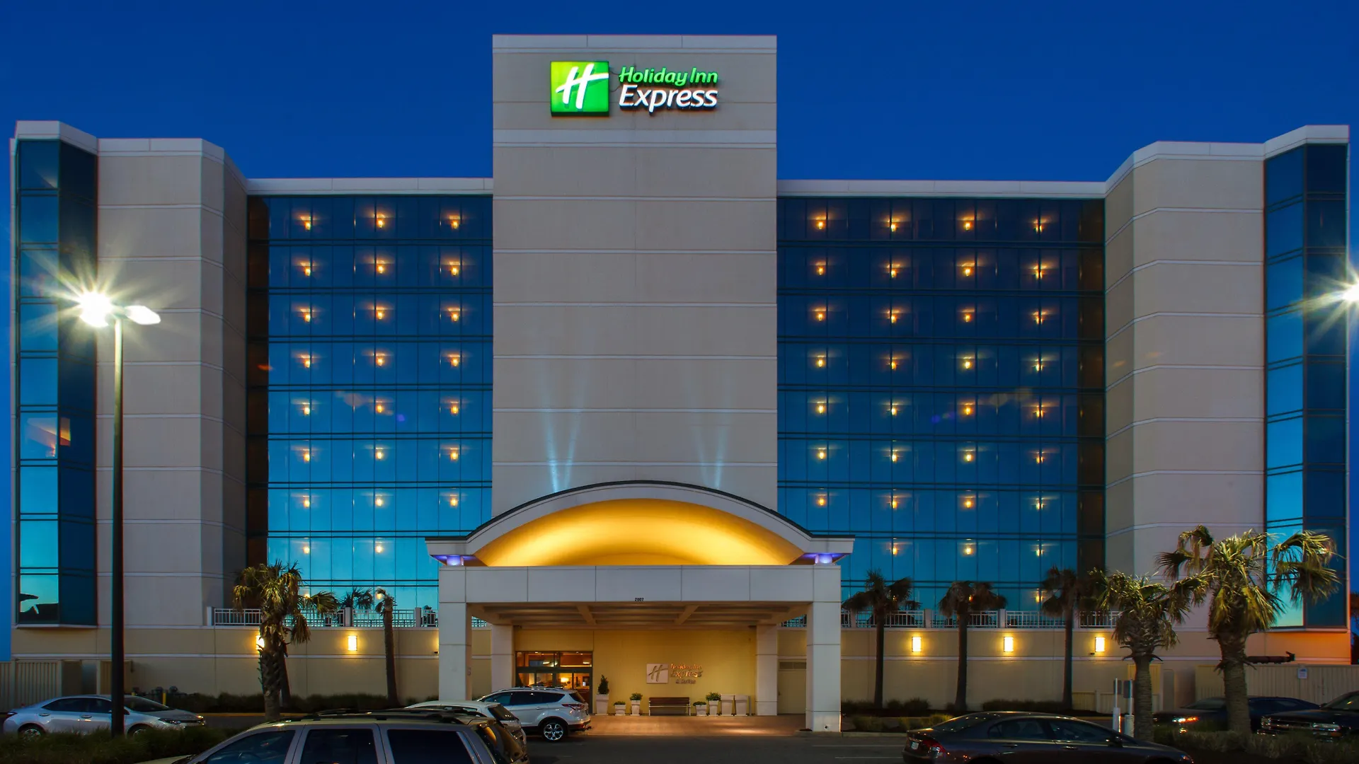 Holiday Inn Express & Suites Va Beach Oceanfront By Ihg Virginia Beach 3*,